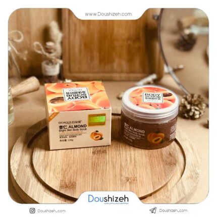 اسکراب لایه بردار بدن عصاره زردالو بیوآکوا BIOAQUA