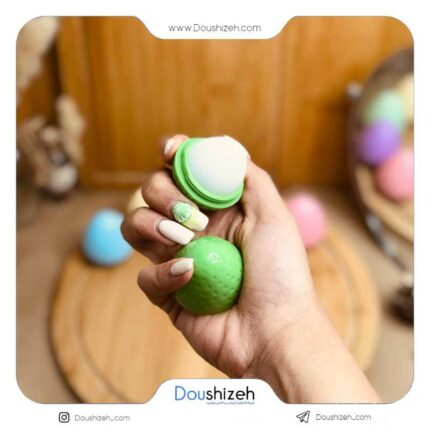 بالم لب طرح توت فرنگی مجیک MAGIC