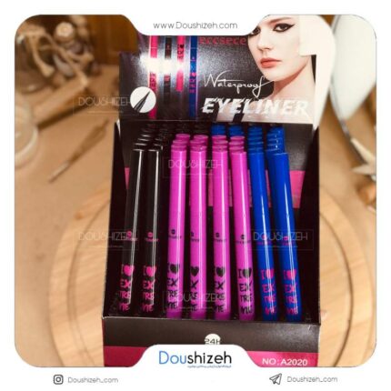 خط چشم ماژیکی مشکی اسنس ESSENCE