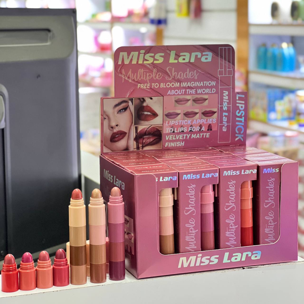 رژلب جامد طبقاتی Ms254 میس لارا Miss Lara