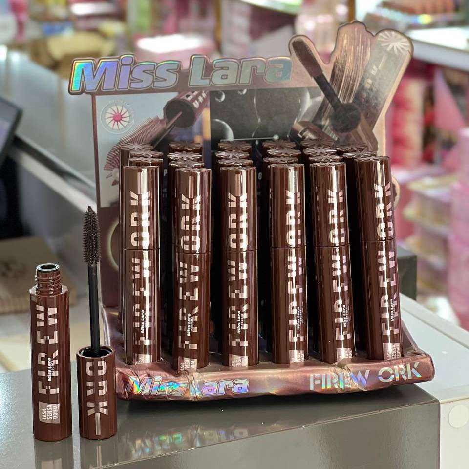 ریمل رنگی قهوه ای میس لارا Miss Lara