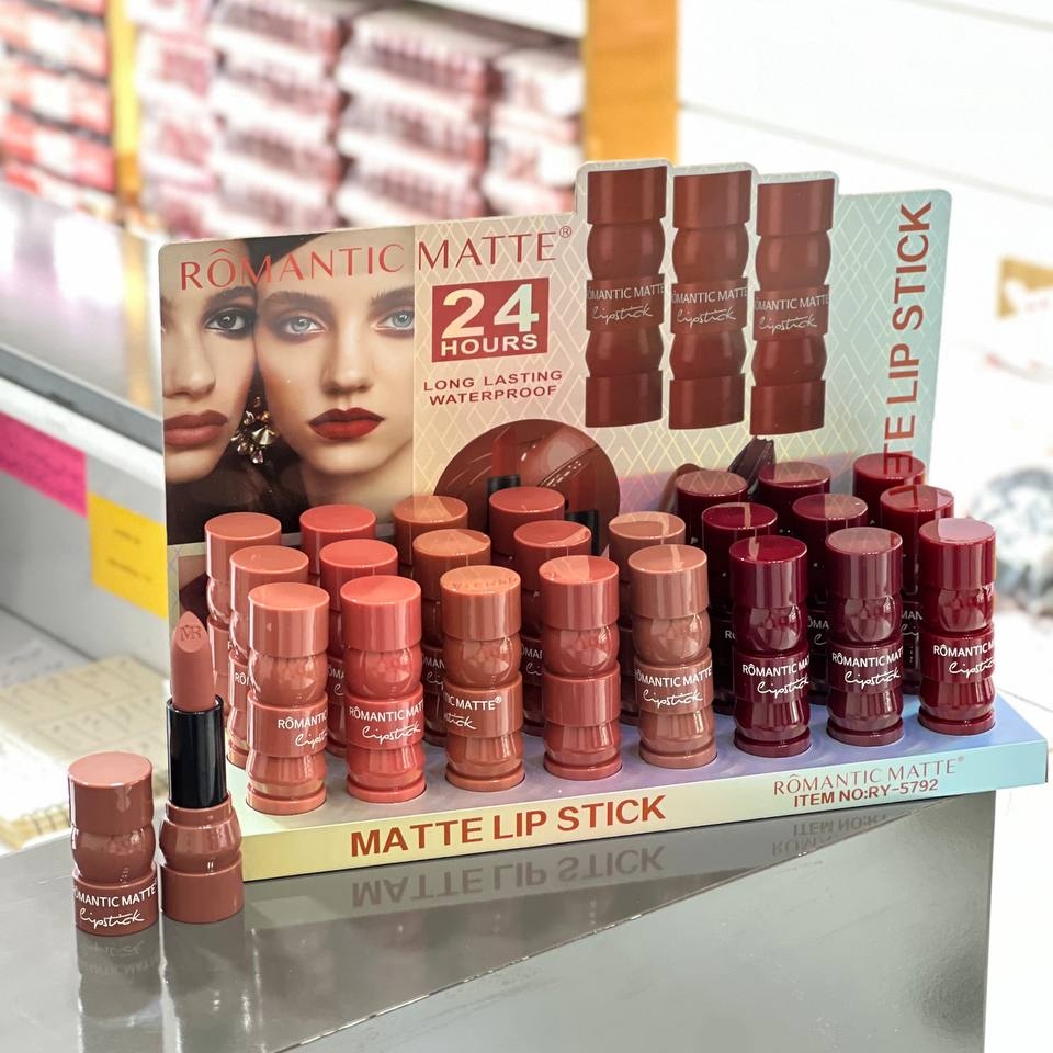 رژلب جامد 5792 رمانتیک Romantic matte