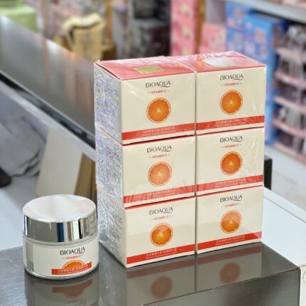 کرم آبرسان کاسه ای ویتامین سی بیوآکوا BIOAQUA