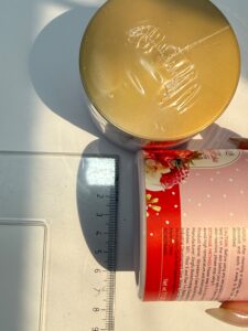 کره بدن کیک توت فرنگی بیوآکوا BIOAQUA