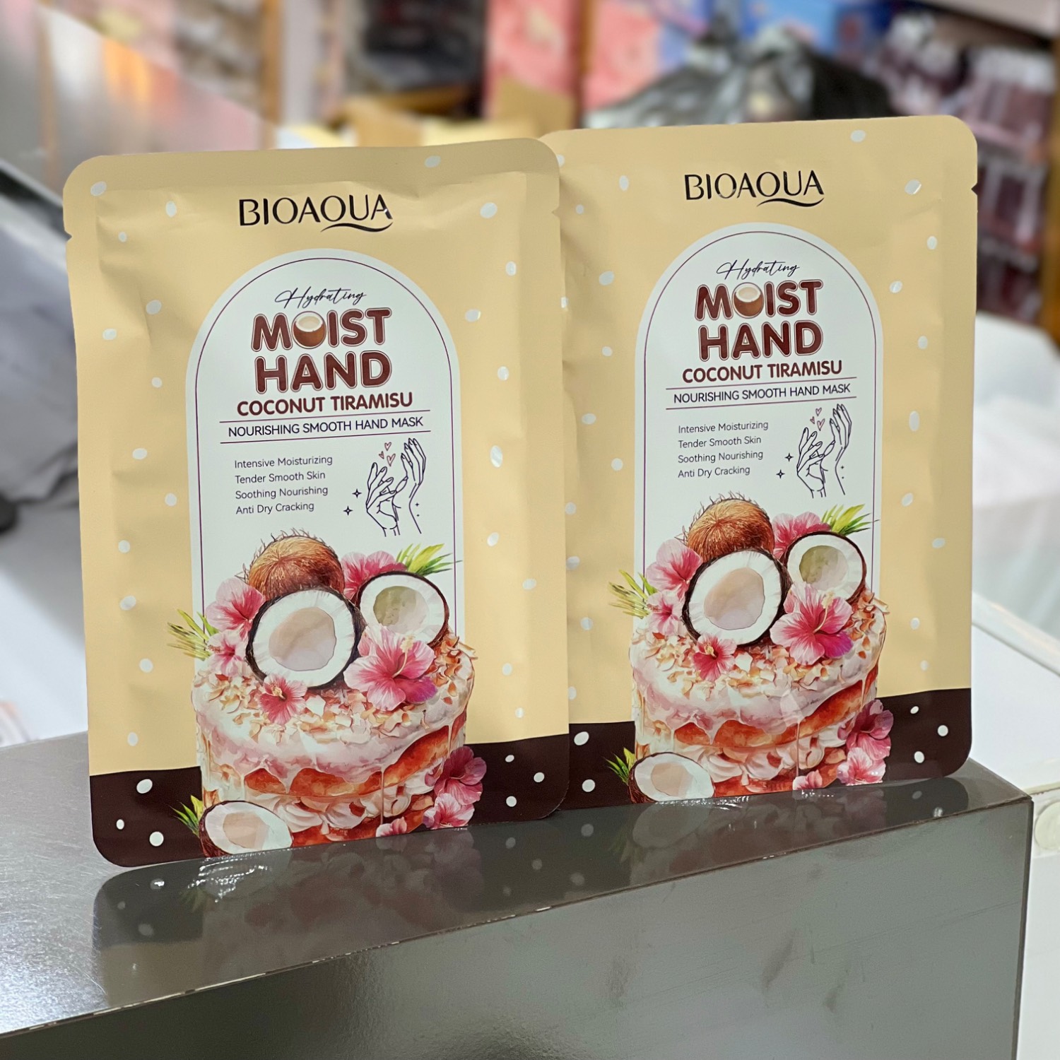 IMG_6556 ماسک دست نارگیل تیرامیسو بیواکوا BIOAQUA