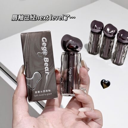 رژلب پوکه مشکی 1157 جی جی بیر GeGe Bear