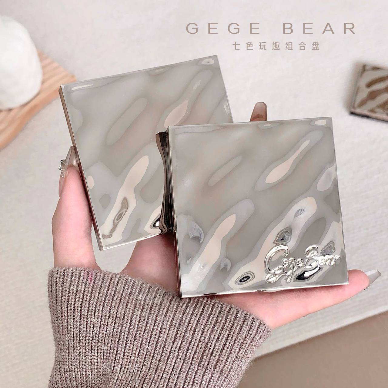 سایه چشم آینه ای 2098 هفت رنگ GeGe Bear